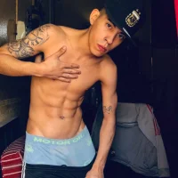 xleoo7's Profile Pic