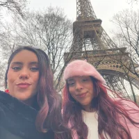 nicky_andcamil webcam