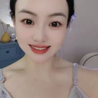 L--emon's Profile Pic