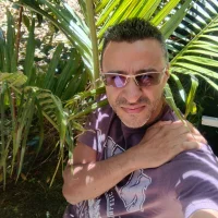 Asher_Bram1 头像图片