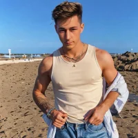 Valy2000 - Profil Fotoğrafı