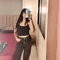 Miss_Priya4441's Profile Pic