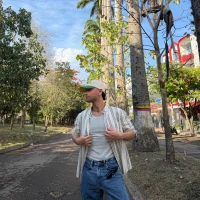 Ảnh Đại Diện Michaell_Spinelly