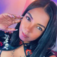 MelinaBond's Avatar Pic