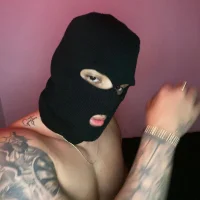 Zdjęcie profilowe modela deymon_hunter