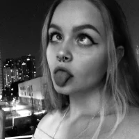 AariaaaDox's Avatar Pic