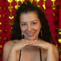 luciana_owens2's Profile Pic