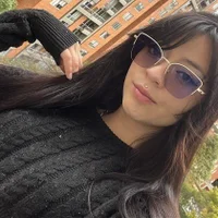 LoolaM1110, Stripchat webcam model
