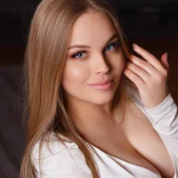 Irene_sooth Adlı Modelin Avatarı