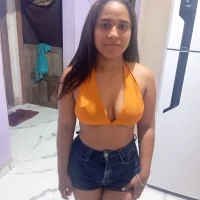 JulianaDoNascimento's Profile Pic