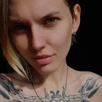 Gambar Profil Stacey_01_hot_