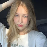 รูปโปรไฟล์ของ UdelaBunton