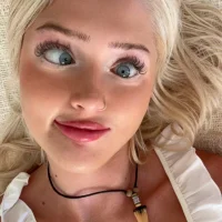 lunatixr's Avatar Pic