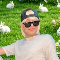 Top_and_bottomn Avatar kuva