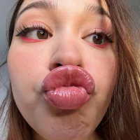 BadScarlet1's Avatar Pic