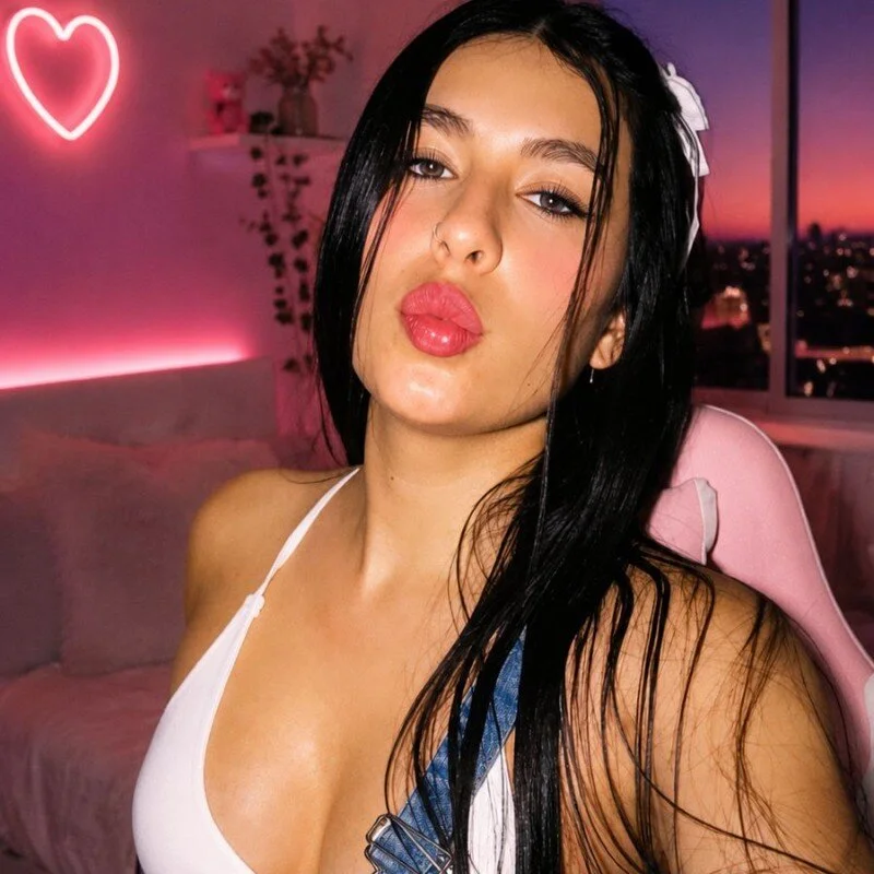 Your_Paris_ Stripchat profile image