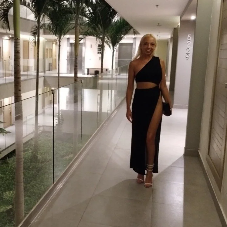 BaditaLuna's nudes and profile