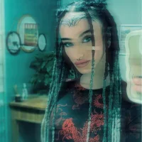 PoppiSavage's Avatar Pic