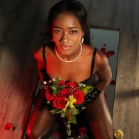 รูปโปรไฟล์ของ MiaTease_