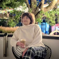 NelyGratitus profilbillede