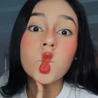 รูปโปรไฟล์ของ lara_wee