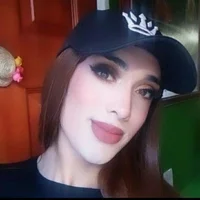 Gambar Profil Nicolle_horny