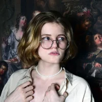 Gambar Profil Eveline_Moon