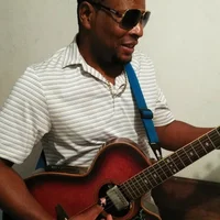 Tonitomasbachatas profilbillede