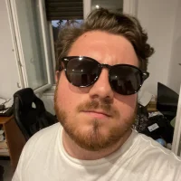 Pier2902's Profile Pic