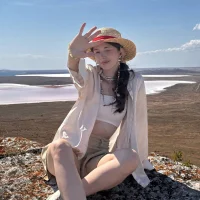 DieraDavidge Φωτ, Προφίλ