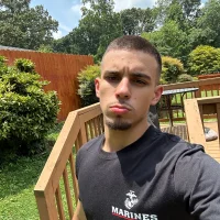 daddyshomeee_'s Avatar Pic