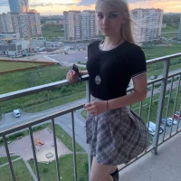 LottieGray's Profile Pic