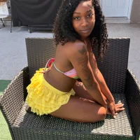 חדר צ'אט לא מקוון של cocobarbieee
