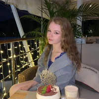 cutieglow's Profile Pic