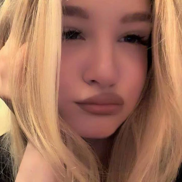 BeckieDerosso profile photo