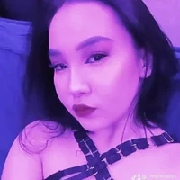 lina_lee69's Profile Pic