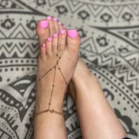 SweetSwissFeet's Profile Pic