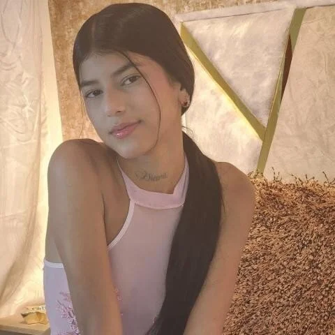 ambarskinnylady profile photo