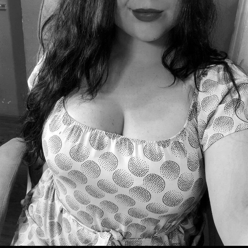 ErikaVlovely live cam profile