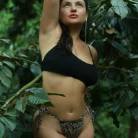 Gambar Profil Exoticalopez