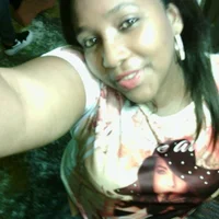 emma_milf_1's Profile Pic