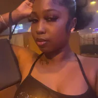 Hennyluxe's Profile Pic