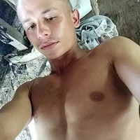 elcuser's Profile Pic