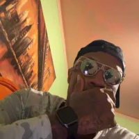 HonoredAlibi35's Avatar Pic