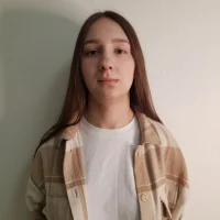 LynnaDancy's Profile Pic