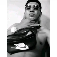 73jdjs's Profile Pic