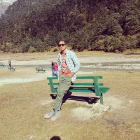 Rockyhandsome2_'s Profile Pic
