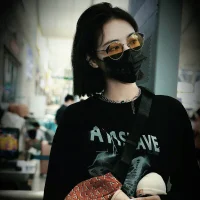 Hanna_Lee01's Profile Pic