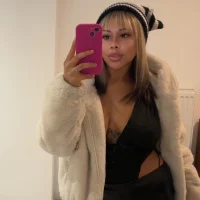 HaileyDiana's Avatar Pic