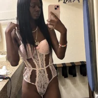 HelloMiaa45's Profile Pic